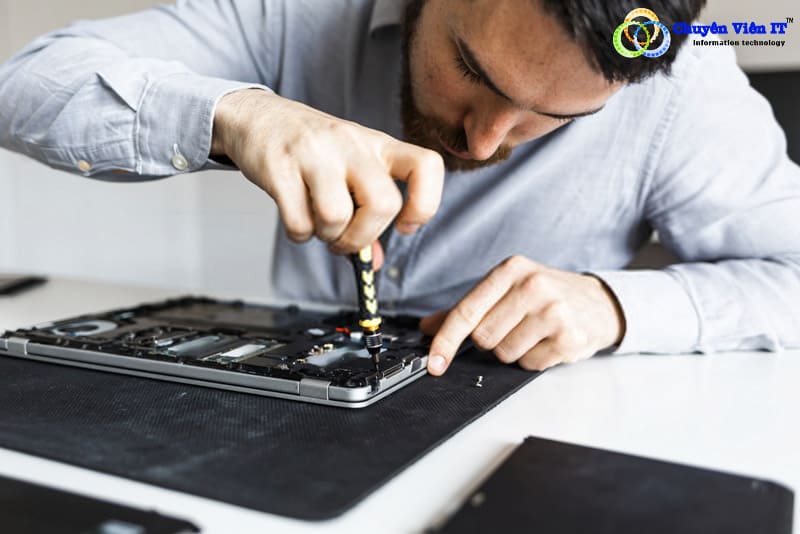 Có gì thuận tiện khi sửa Laptop ở Thủ Dầu Một tại IT Dolozi?