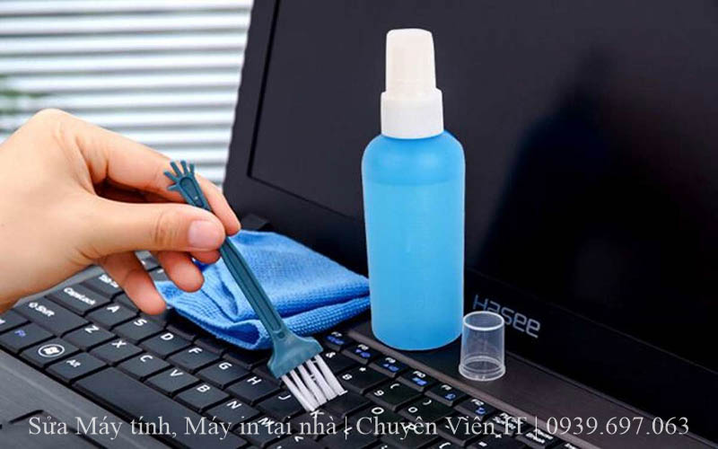 vệ sinh máy tính quận 5